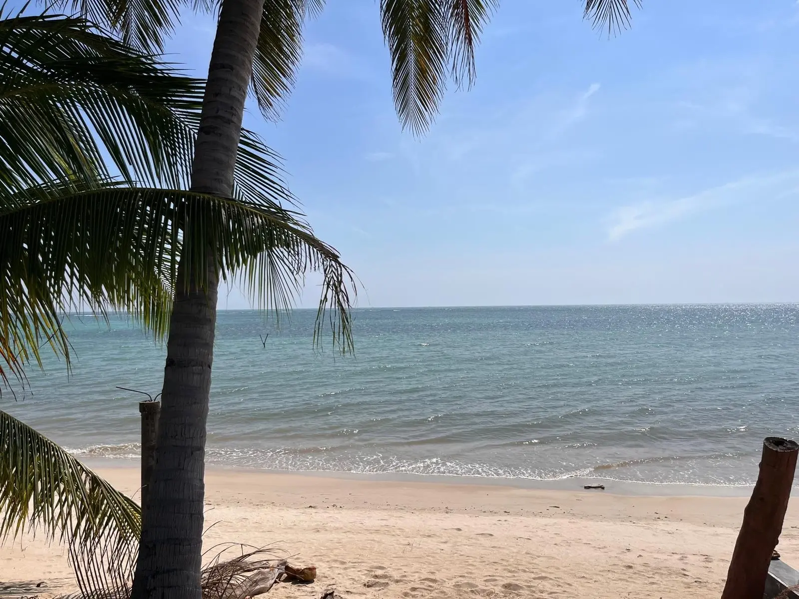 2 Bed 3 Bath Beach house In Hua Thanon 