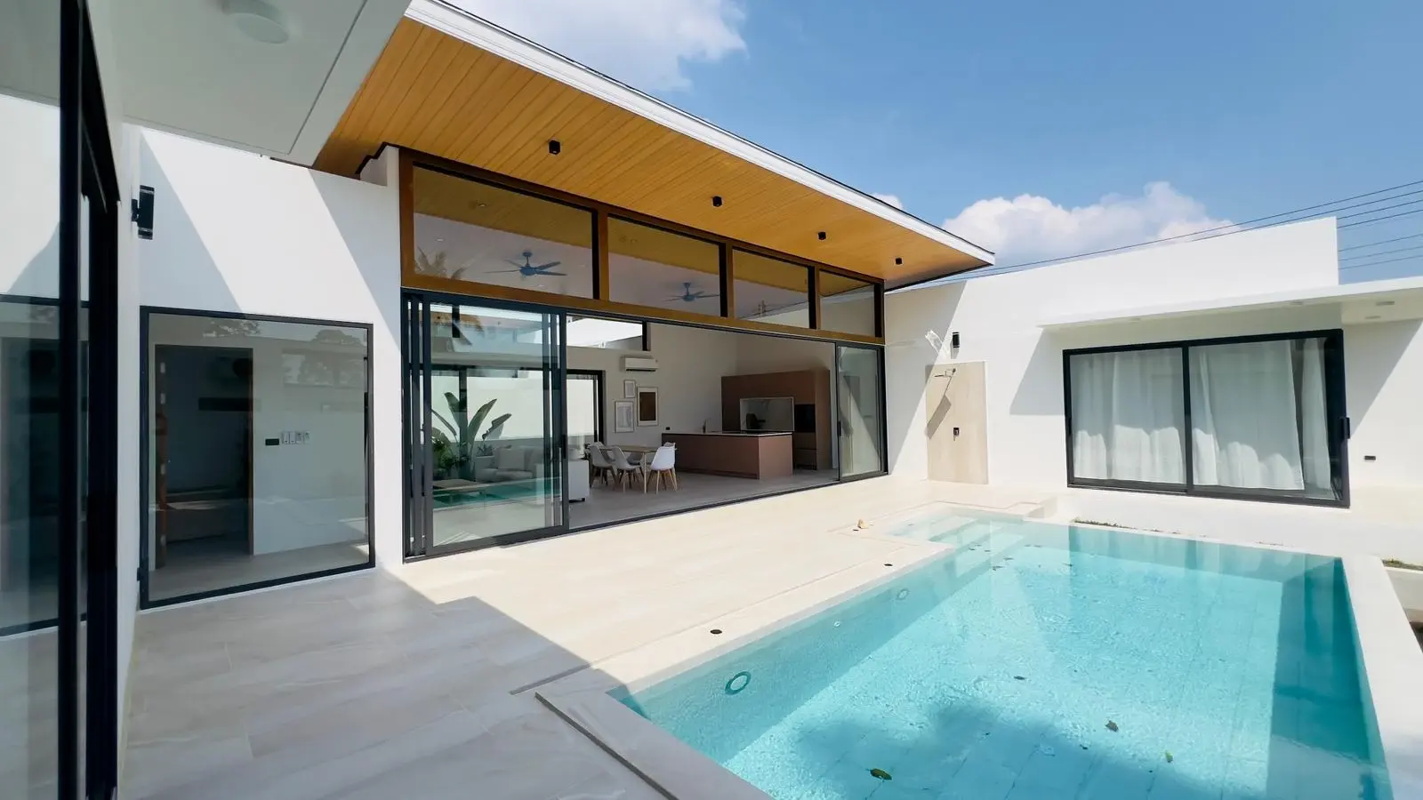 Brand New 3 Bed Pool Villa In Lamai 