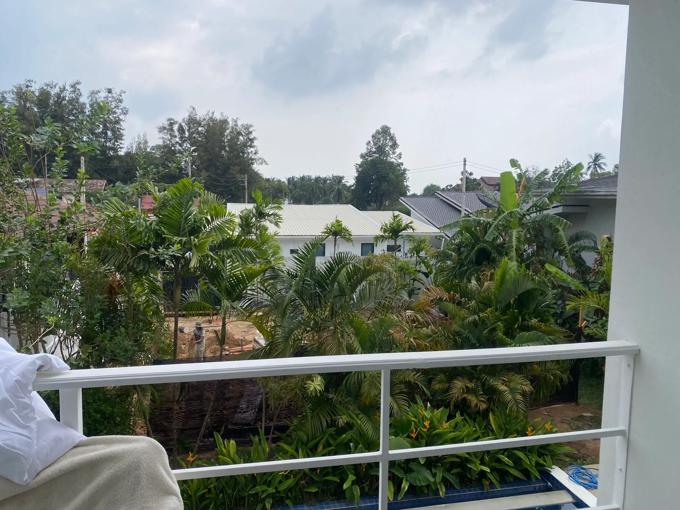 Tropical 3 Bed 2 Bath Townhouse In Lamai 