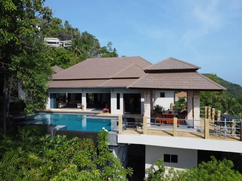 Luxurious 4 Bed Pool Villa With Seaview In Na Mueang 