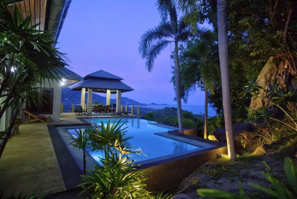 Luxurious 4 Bed Pool Villa With Seaview In Na Mueang 