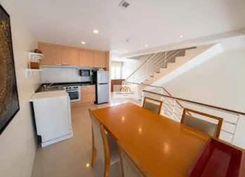 Chic 2-Bedroom Townhouse in Plai Laem with Open Layout and Balcony