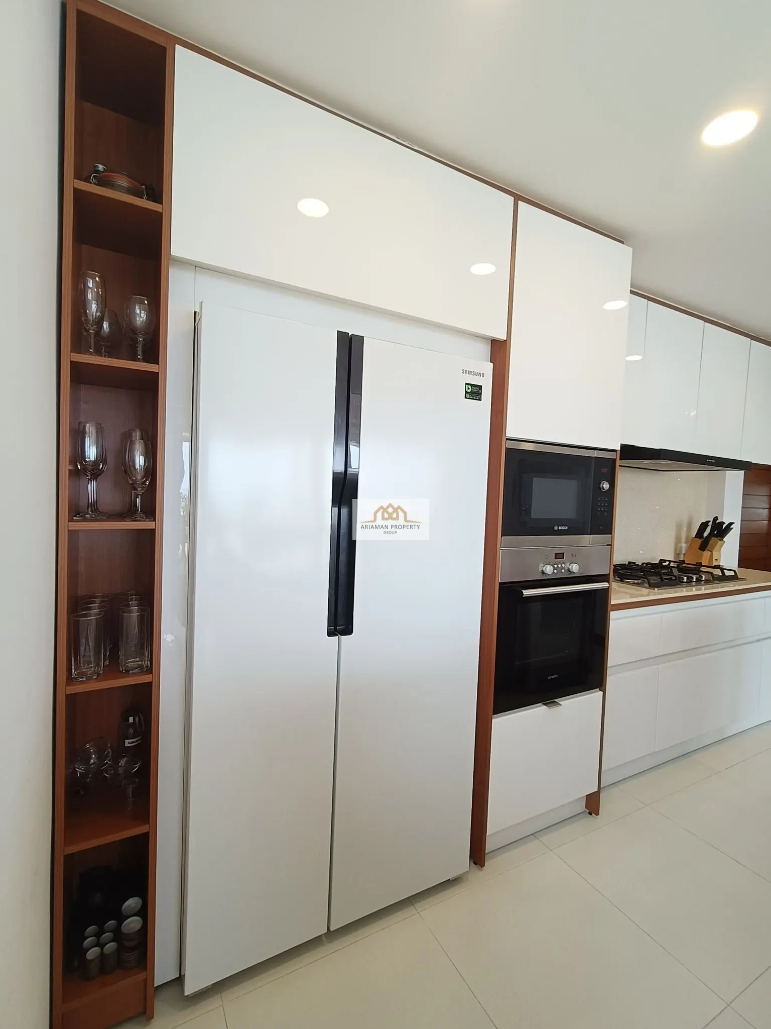 Spacious 3-Bedroom Freehold Villa with Infinity Pool and Ocean View in Bangpor 