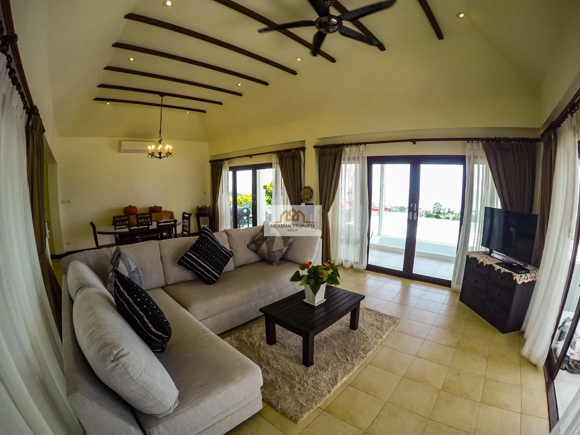 Spacious 3-Bedroom Freehold Villa with Infinity Pool and Ocean View in Bangpor 