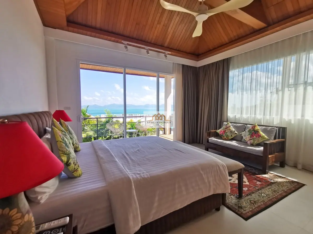 Spacious 3-Bedroom Freehold Villa with Infinity Pool and Ocean View in Bangpor 