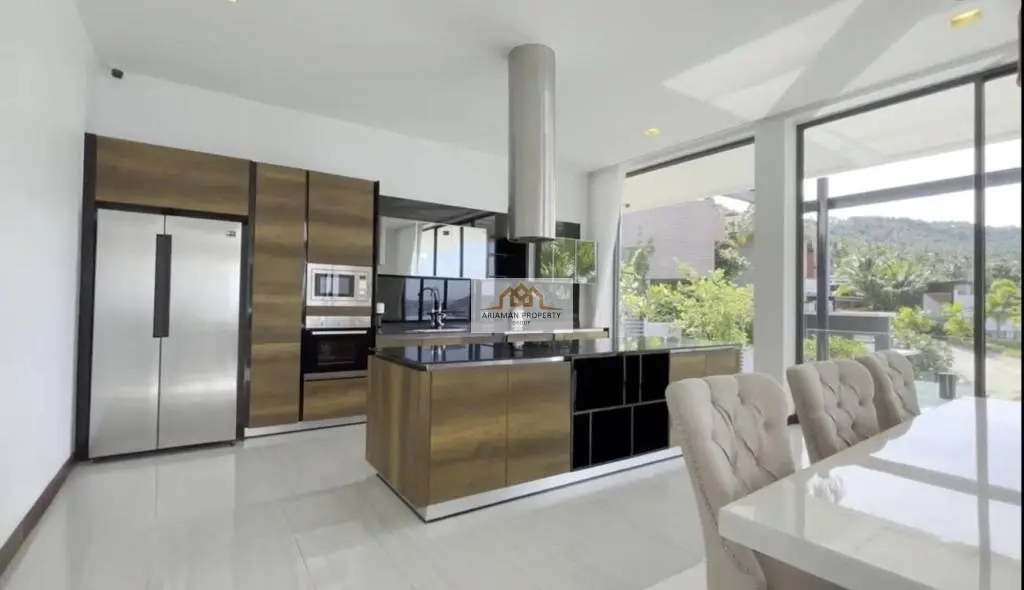 Spacious 5-Bedroom Villa with Stunning Ocean and Mountain Views in Bo Phut, Ko Samui