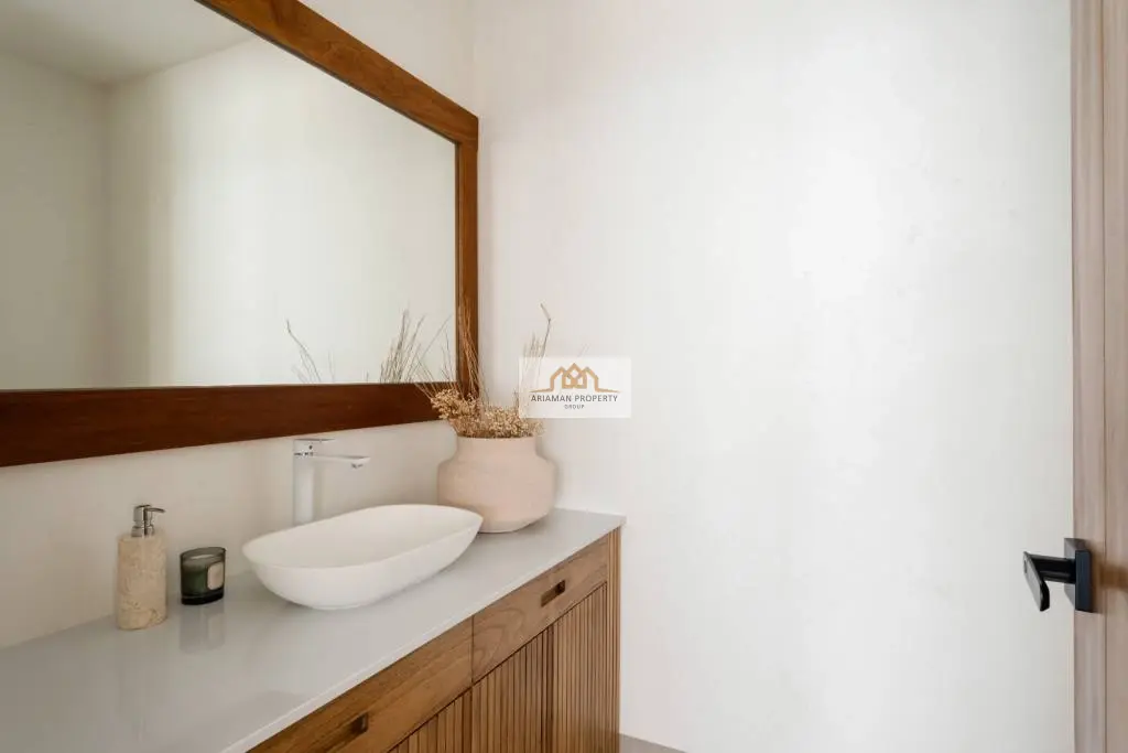 Incredible 5-Bedroom Villa with Stunning Sea Views in Bo Phut, Ko Samui
