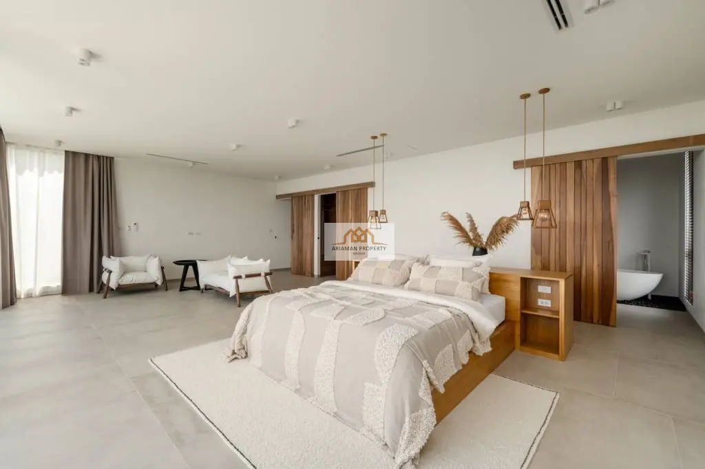 Incredible 5-Bedroom Villa with Stunning Sea Views in Bo Phut, Ko Samui
