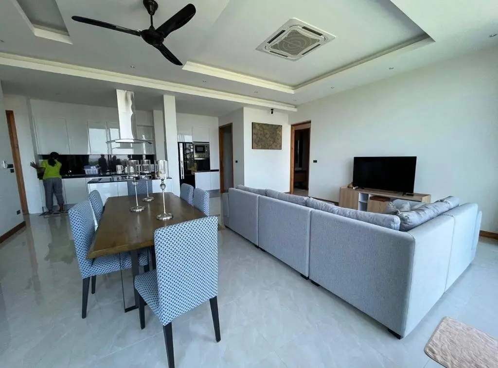 
    Ready-to-move-in Sea View Villa in Mae Nam, Koh Samui
  