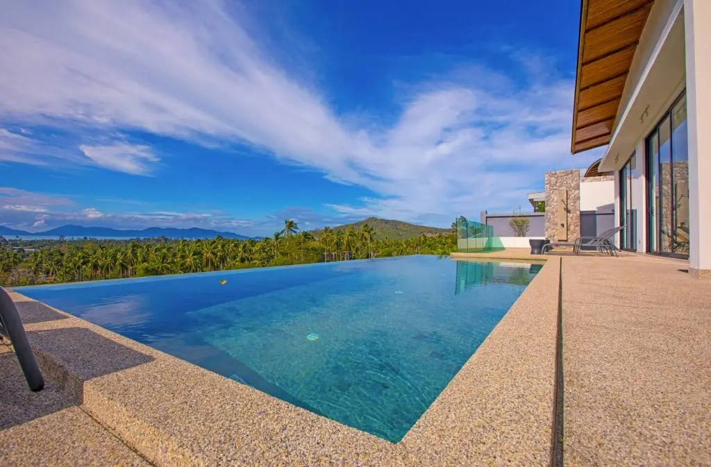 
    Ready-to-move-in Sea View Villa in Mae Nam, Koh Samui
  