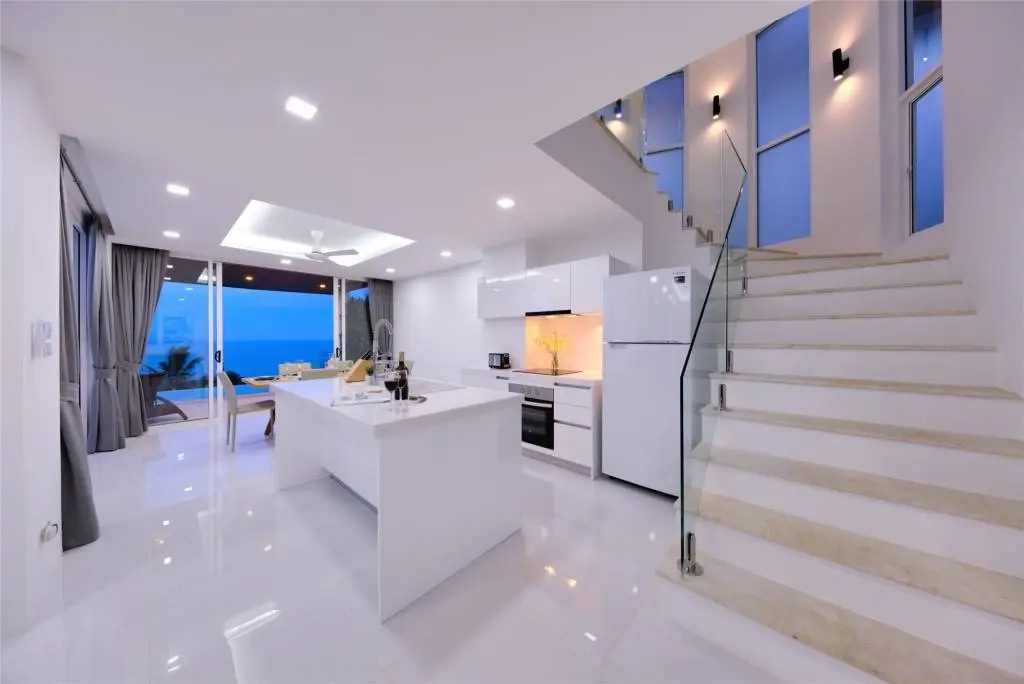 
    Modern Villa in Secure Estate with Panoramic Views
  