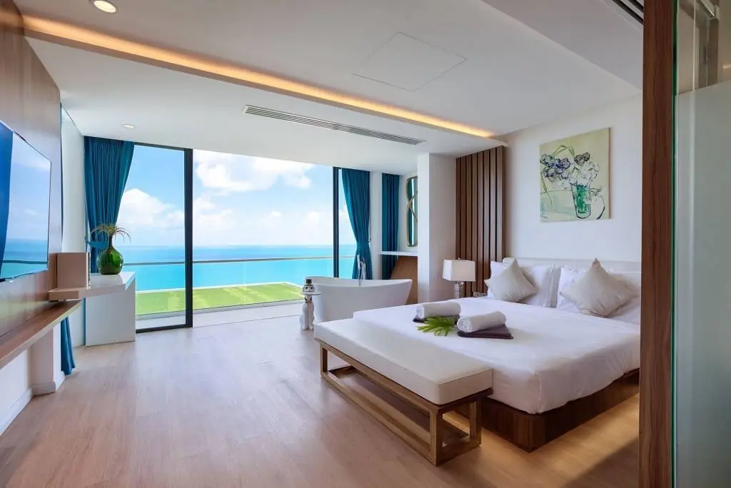 
    Stunning 5BR Villa with Ocean Views in Ko Samui
  