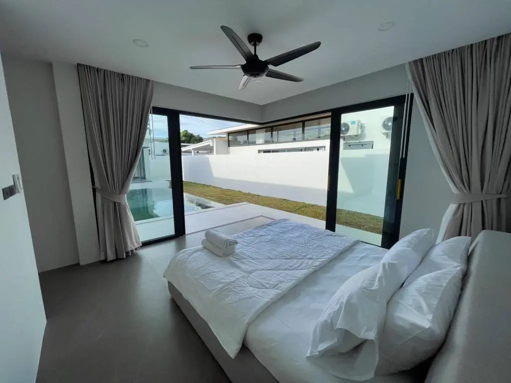 
    3-Bedroom Fully Furnished Villa in Bo Phut Ko Samui
  