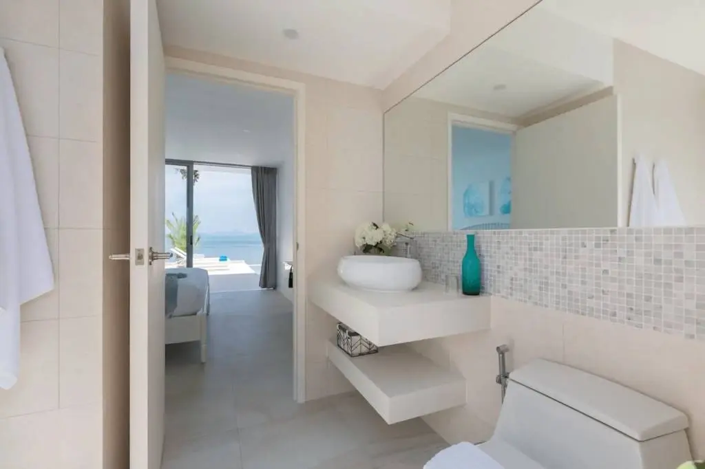 
    Priced to Sell! Modern Beachfront Villa on Bophut Beach
  