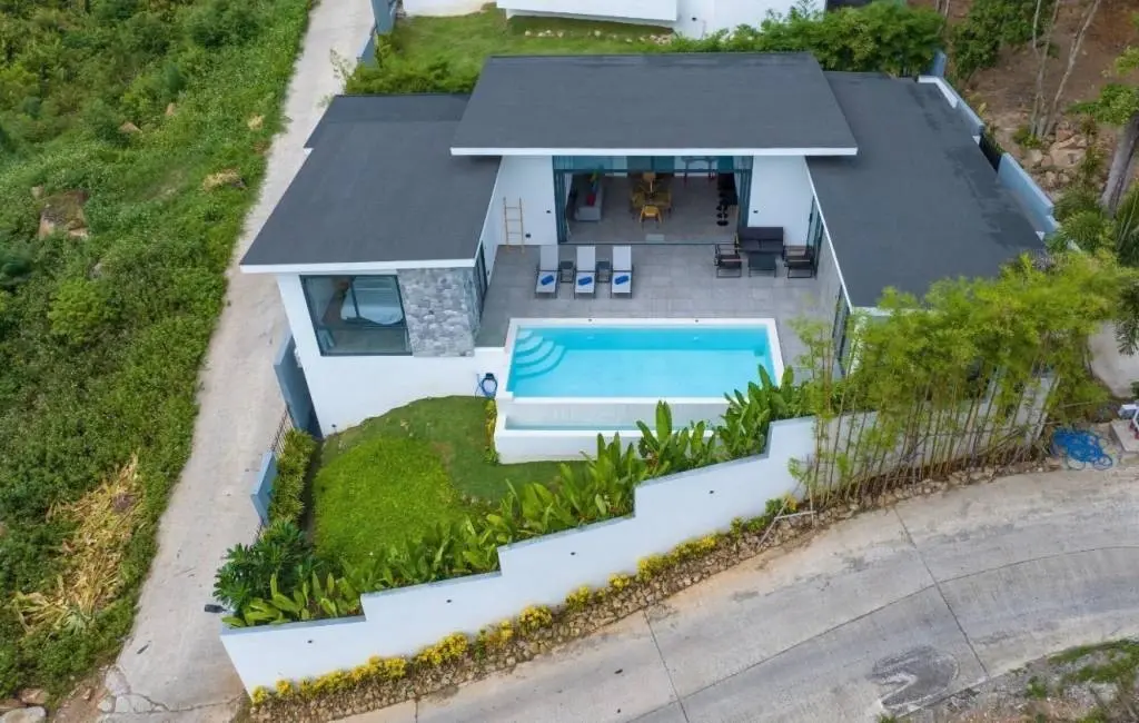 
    Stunning 3 Bedroom Modern Villa with Ocean View
  