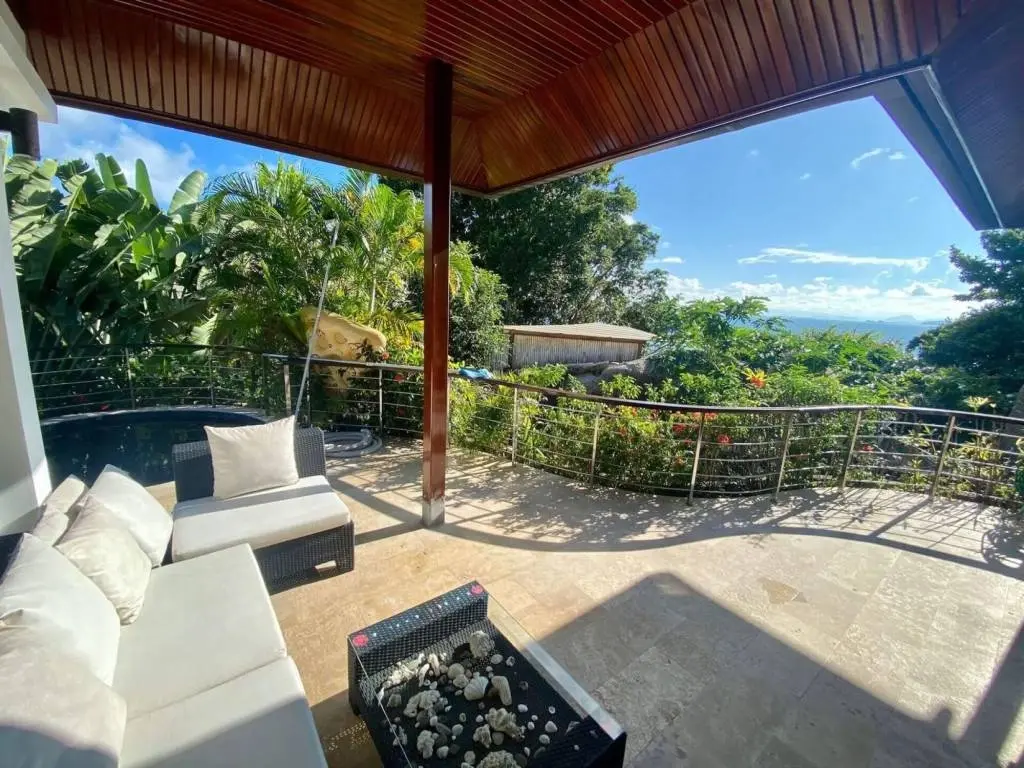 
    Luxurious 4 Bedroom Pool Villa in Lamai, Ko Samui
  