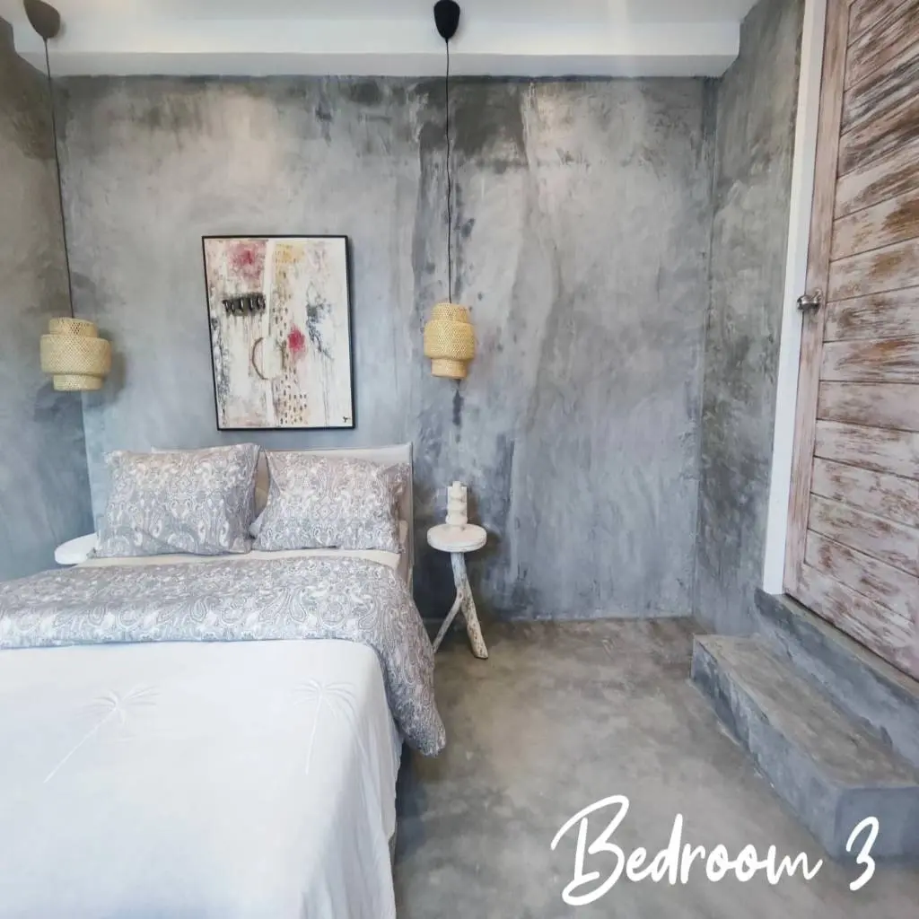 
    Investment Opportunity: 4-Rental Units in Bang Rak, Koh Samui
  