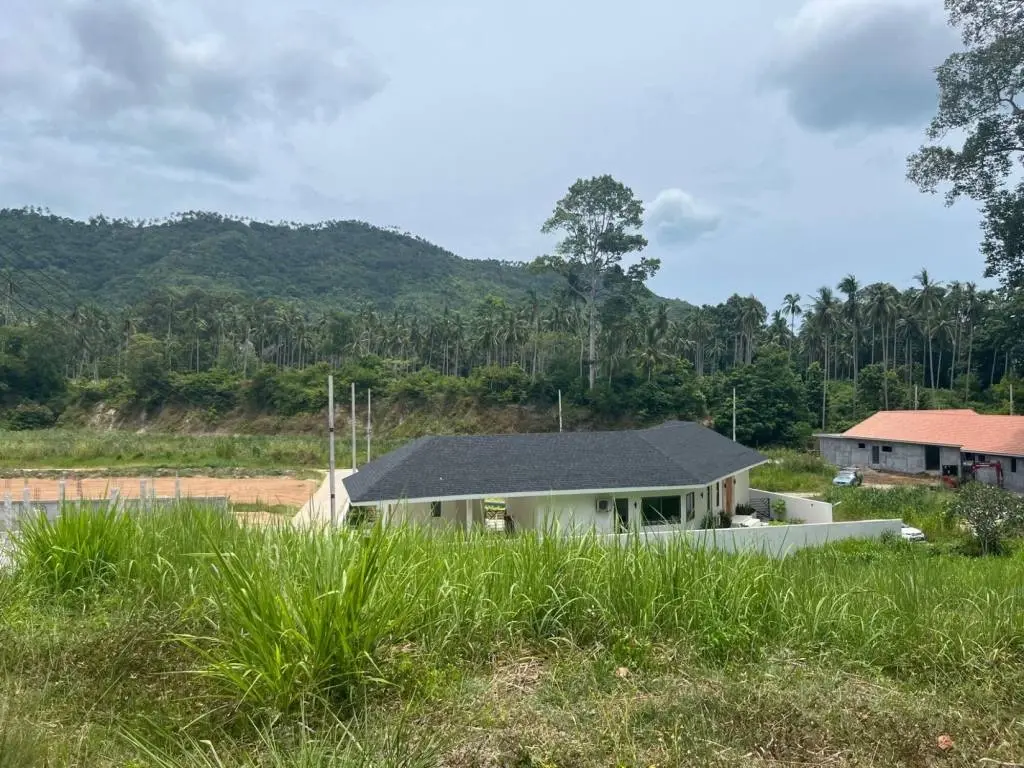 
    1 Rai of Prime Freehold Land with Mountain Views in Lamai, Ko Samui
  