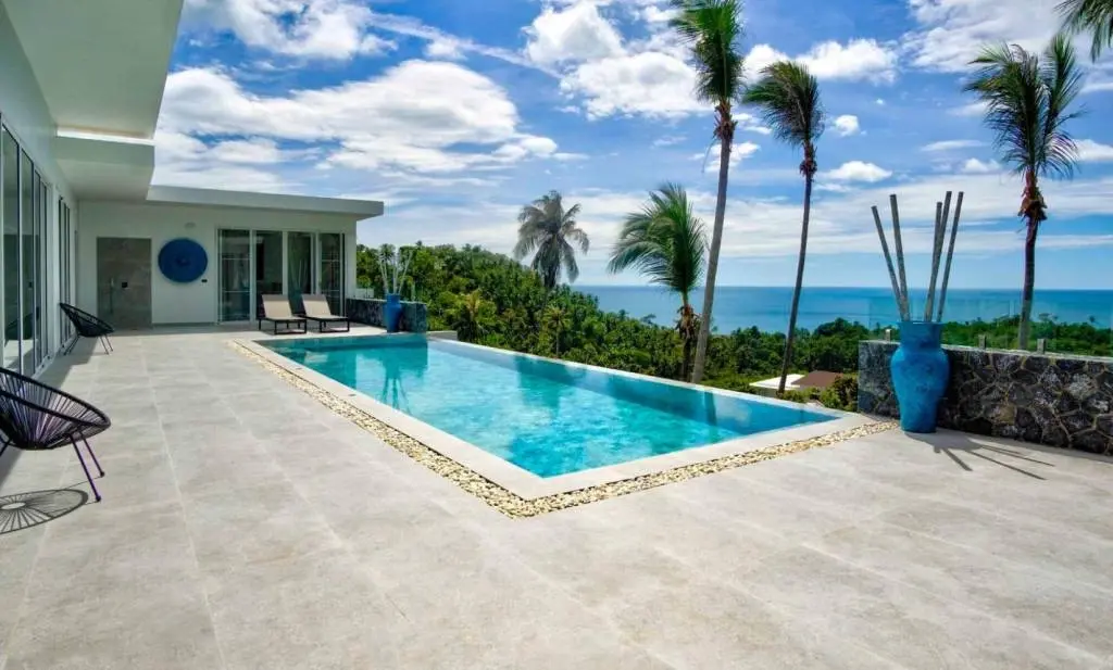 
    Luxurious 4/5-Bedroom Villa with Infinity Pool in Ko Samui
  