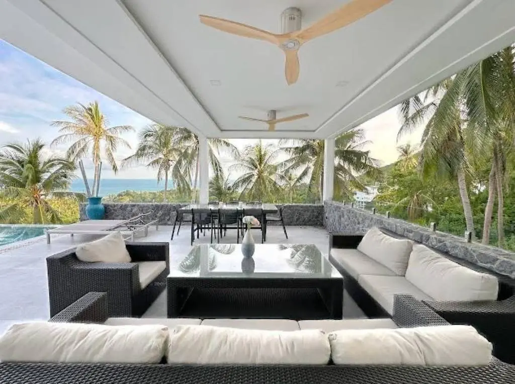 
    Luxurious 4/5-Bedroom Villa with Infinity Pool in Ko Samui
  