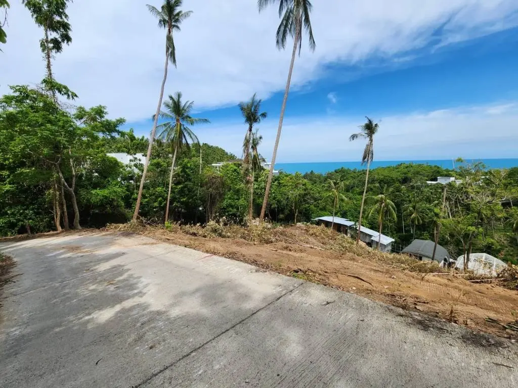 
    Prime Ocean View Land in Lamai
  