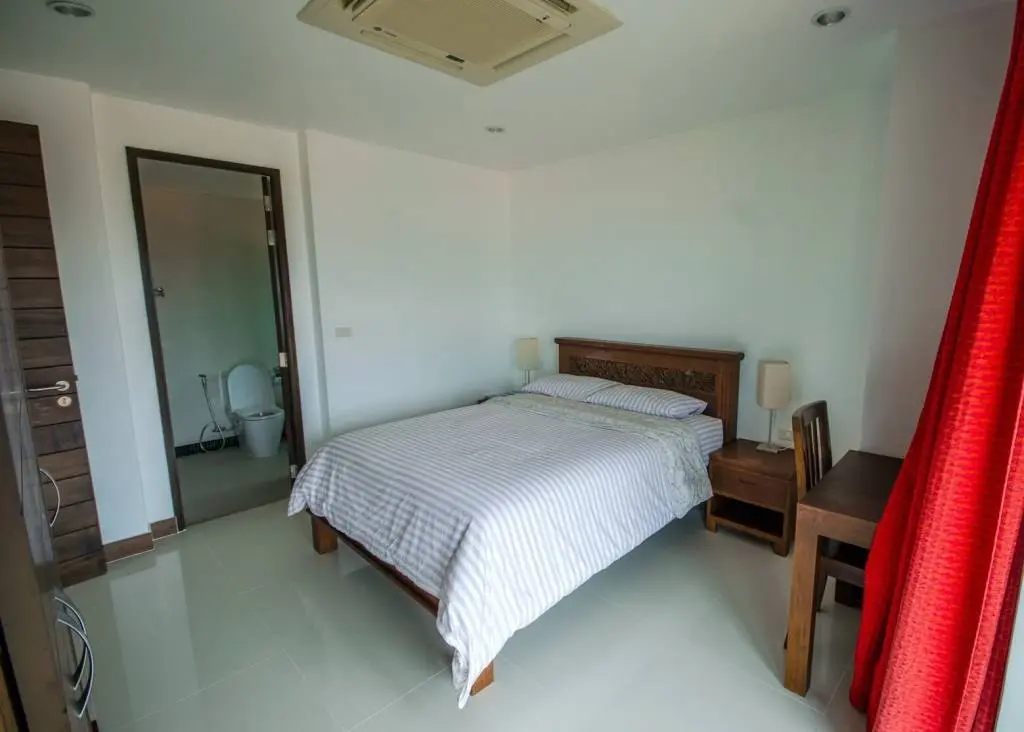 
    Stunning 4 bed 4 bath in Thongson bay
  