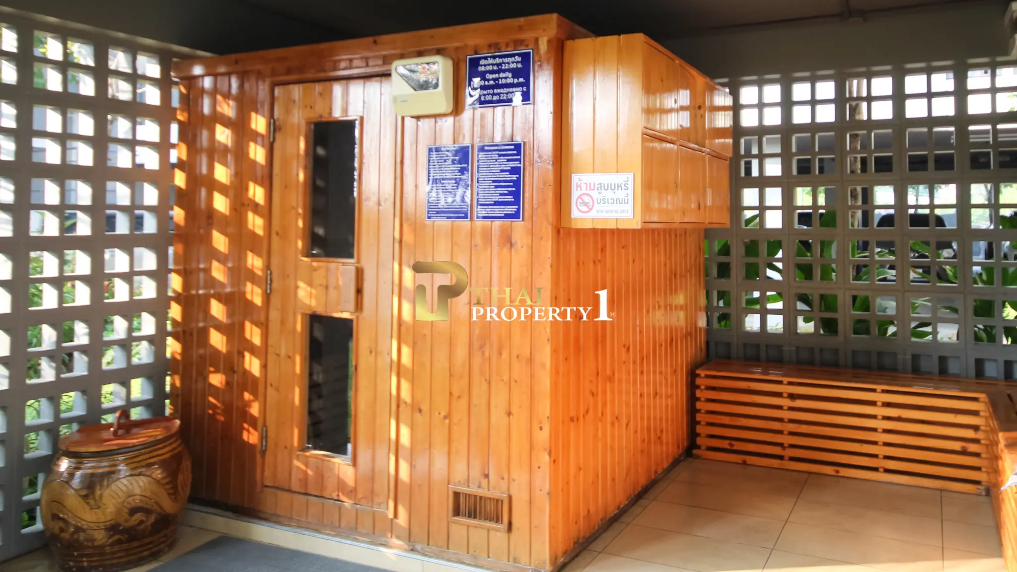 Whale Marina Condominium - Na Jomtien
