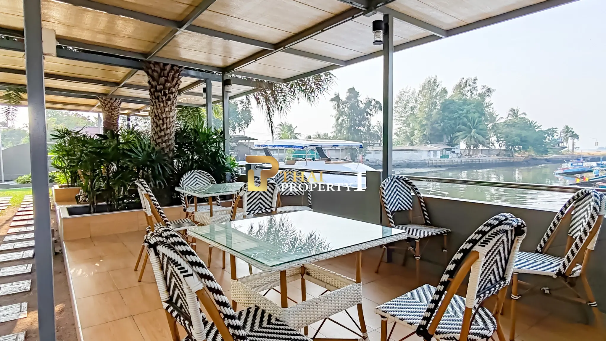 Whale Marina Condominium - Na Jomtien