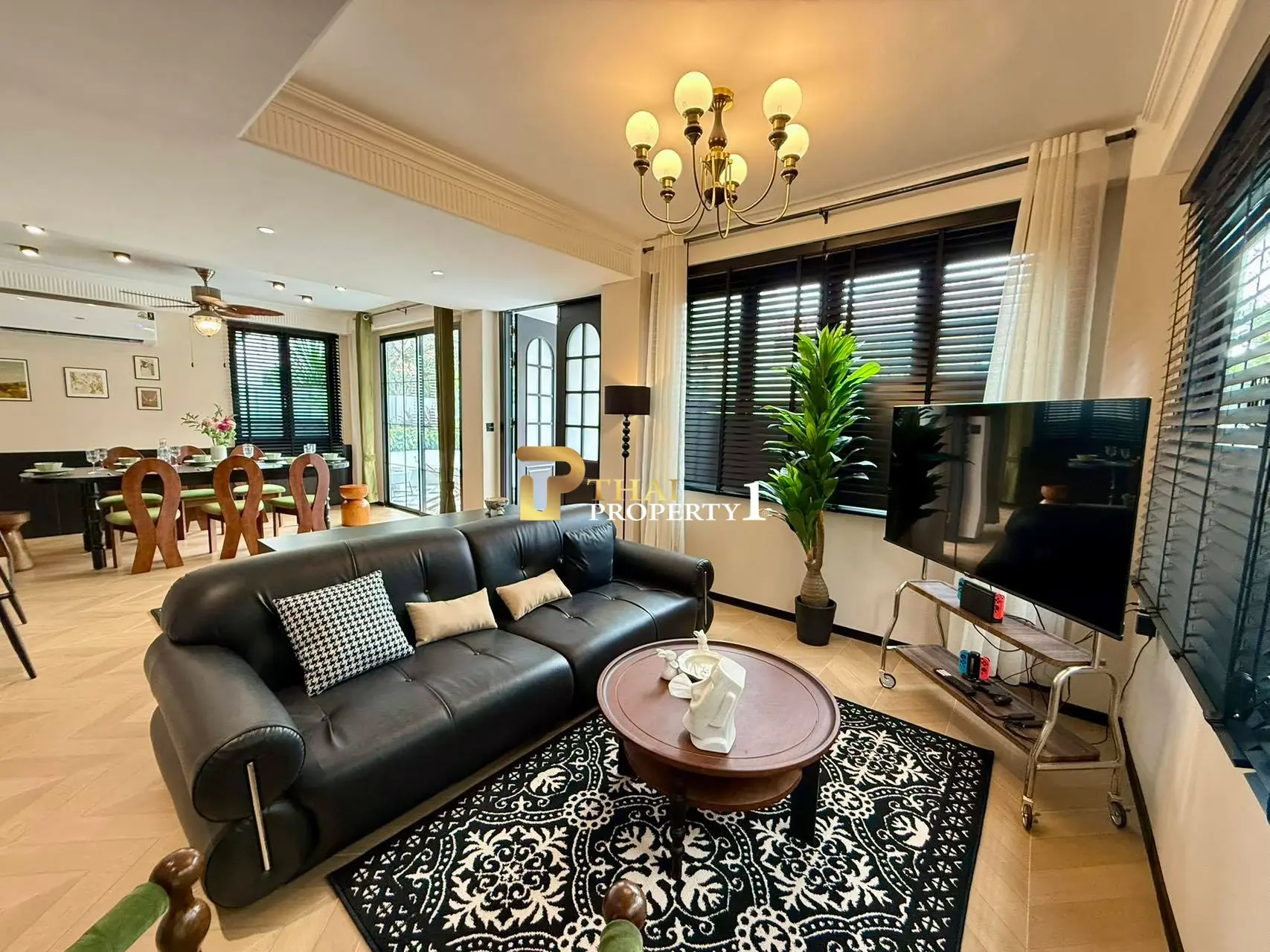 Spacious Great Located 4-Bedroom Pool Villa Near Jomtien Beach - Rental Investment