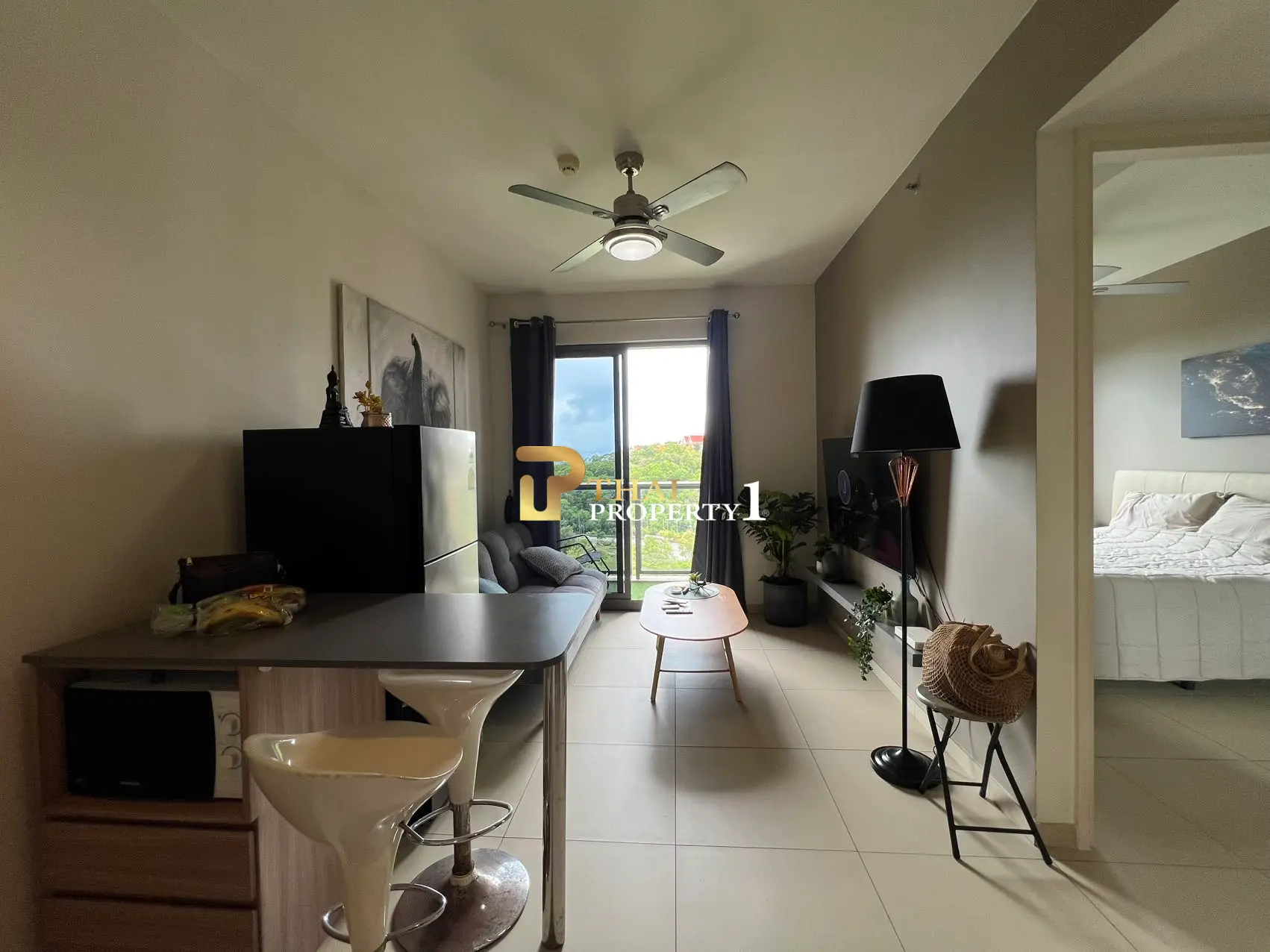 Cozy 1-Bedroom Condo with City View At Unixx Condo South Pattaya