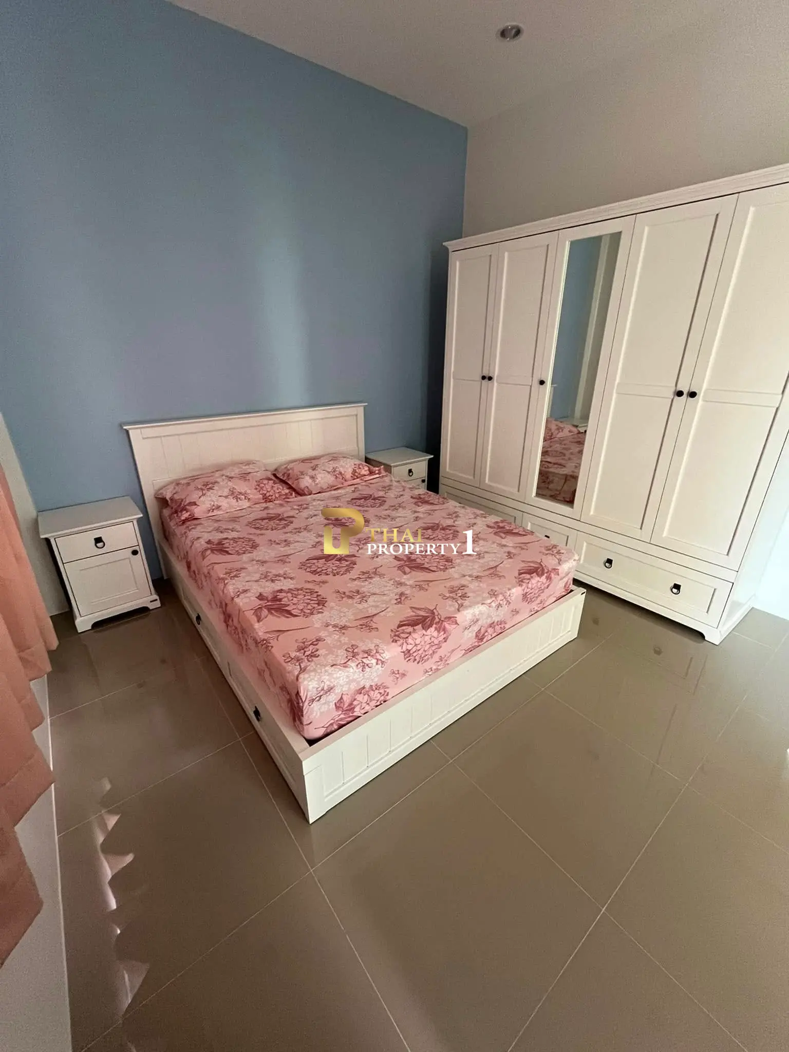 Two-Story Cozy 3-Bedroom House with Balcony and Gated in a Quiet Setting