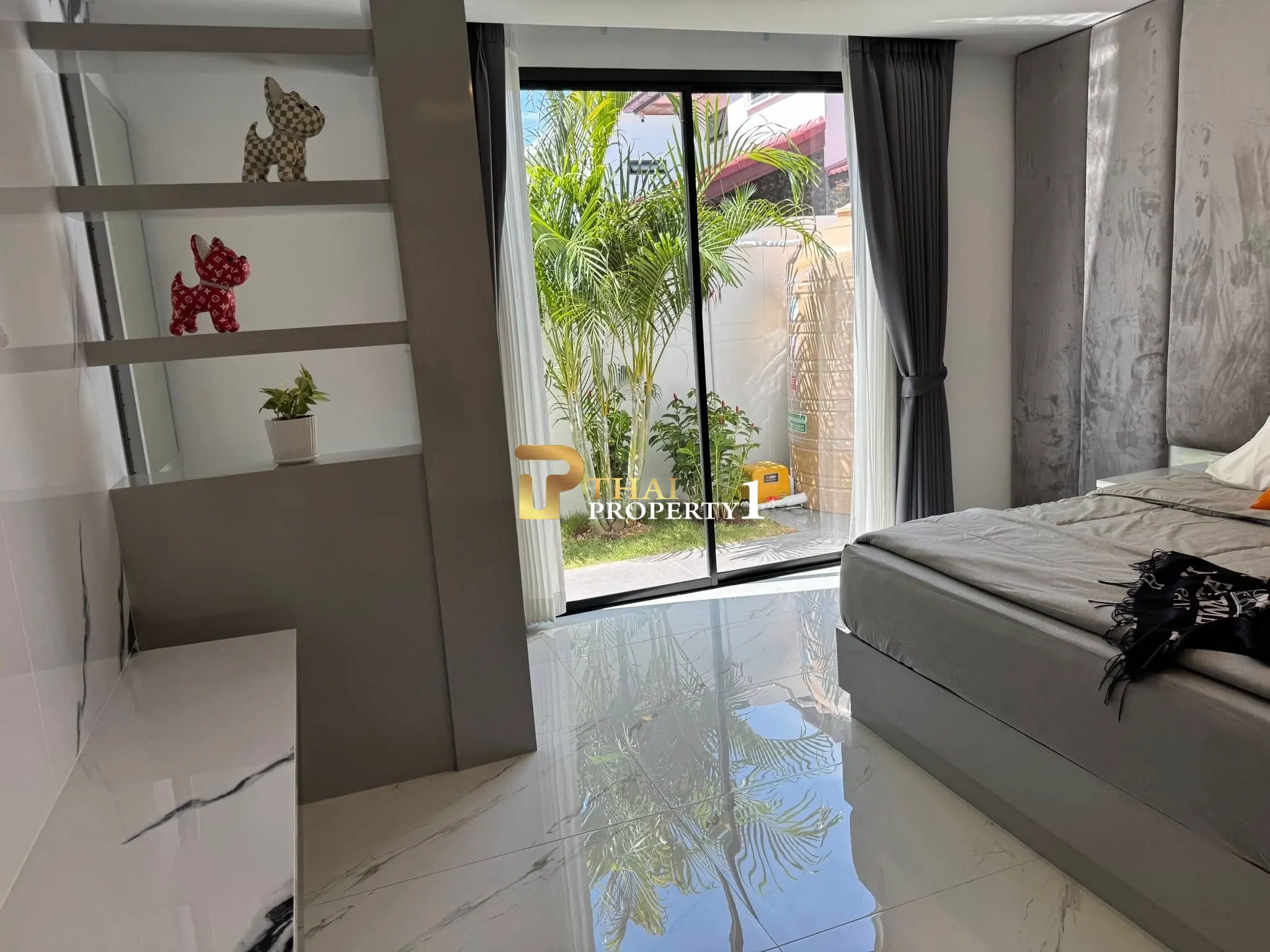 Spacious 6-Bedroom Villa with Modern Touches Just Minutes from Jomtien Beach