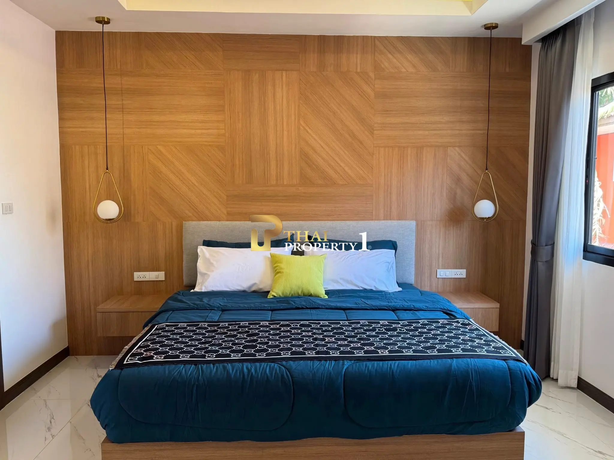 Spacious 6-Bedroom Villa with Modern Touches Just Minutes from Jomtien Beach