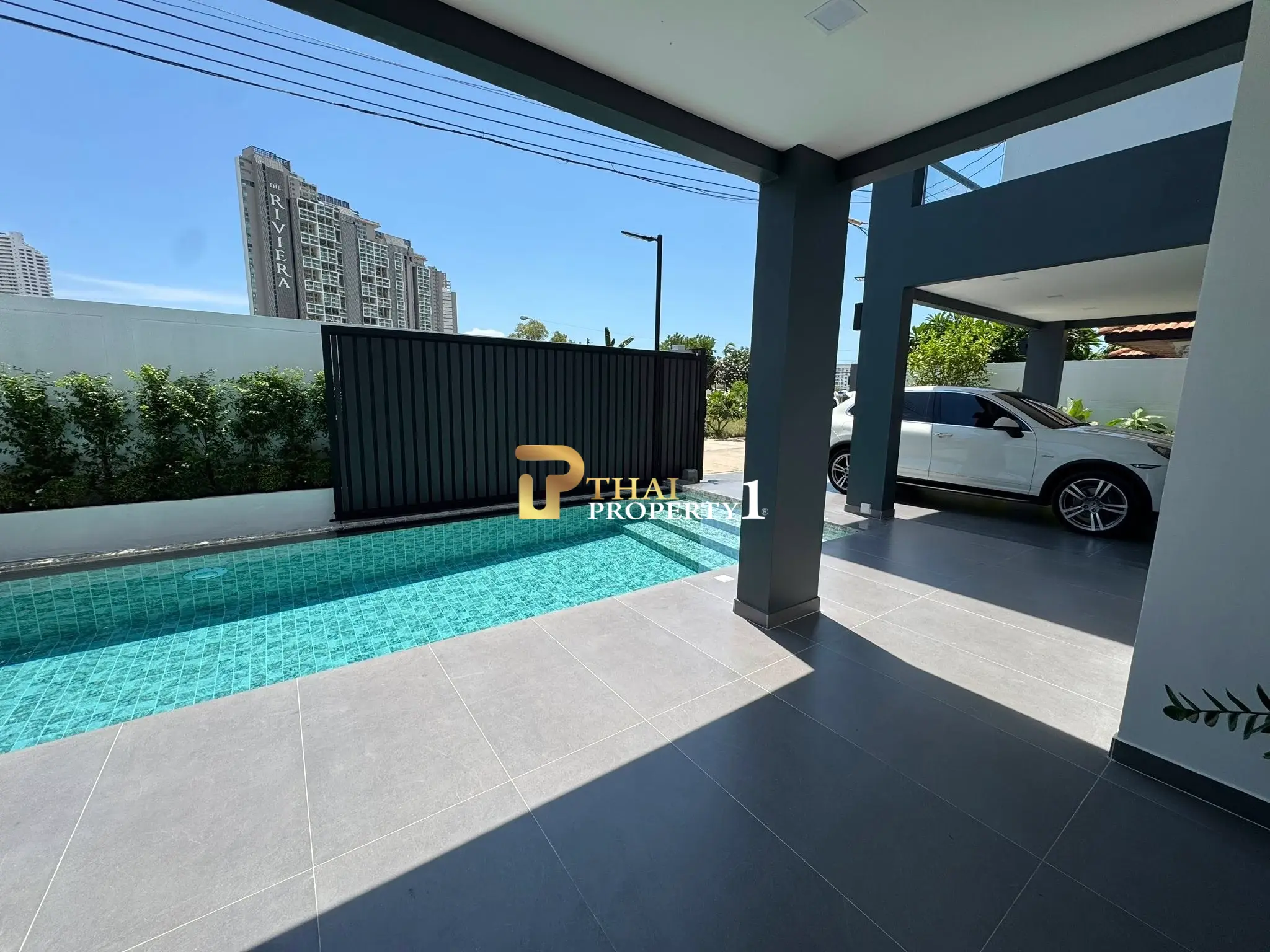Spacious 6-Bedroom Villa with Modern Touches Just Minutes from Jomtien Beach