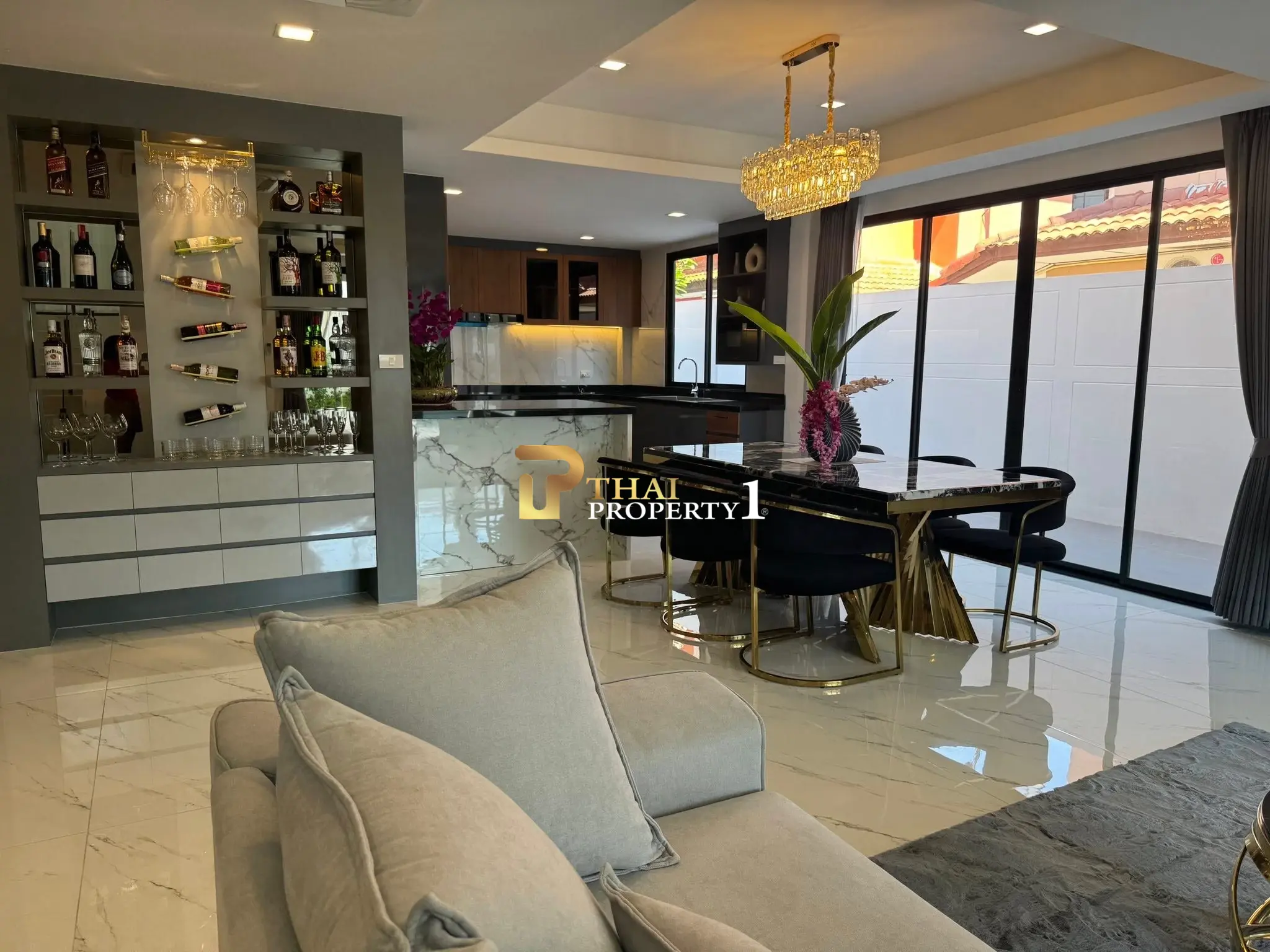 Spacious 6-Bedroom Villa with Modern Touches Just Minutes from Jomtien Beach
