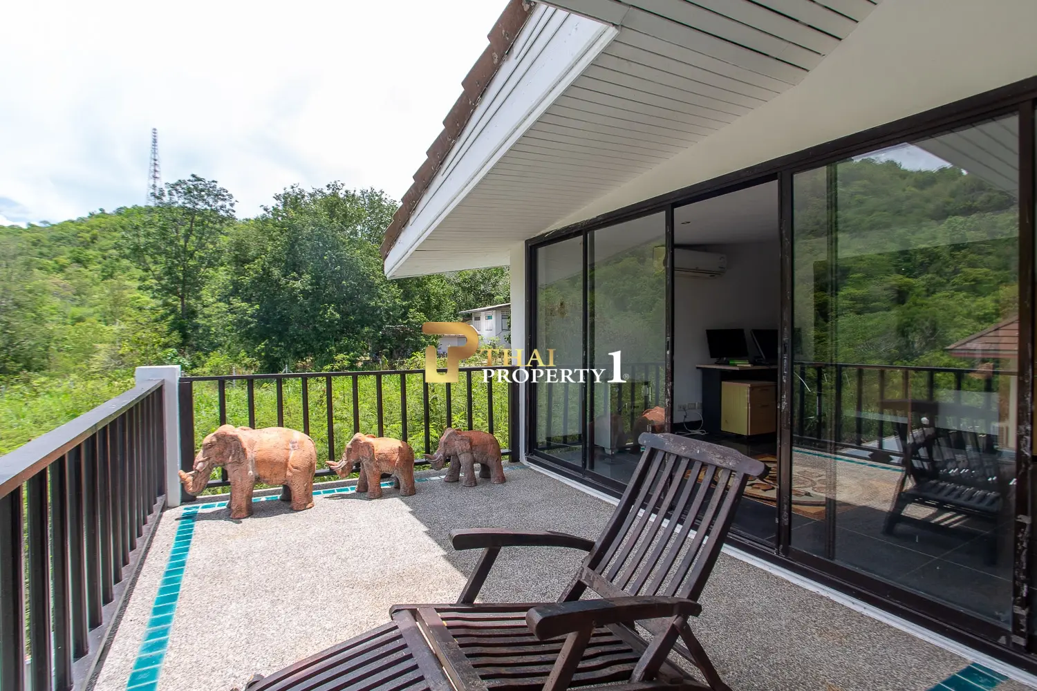Central 3-Bedroom Private Pool Villa in Hua Hin Soi 88
