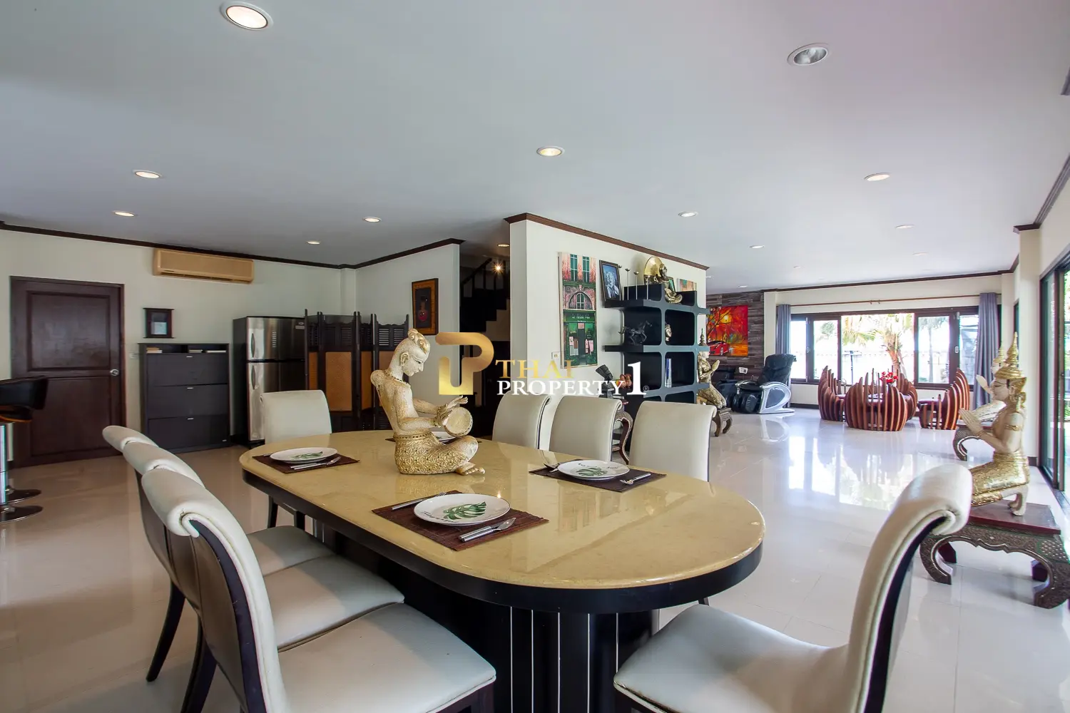 Central 3-Bedroom Private Pool Villa in Hua Hin Soi 88