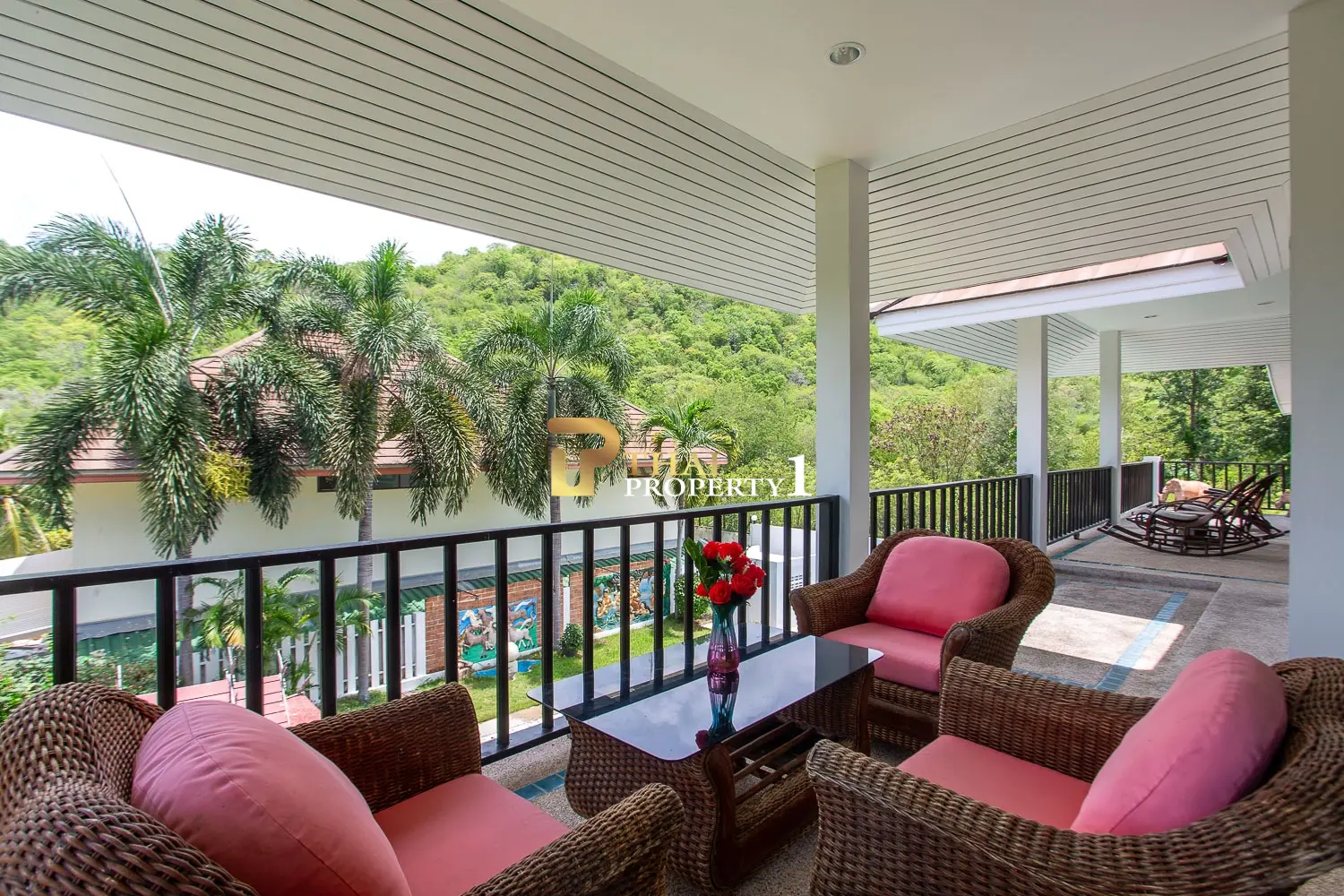 Central 3-Bedroom Private Pool Villa in Hua Hin Soi 88