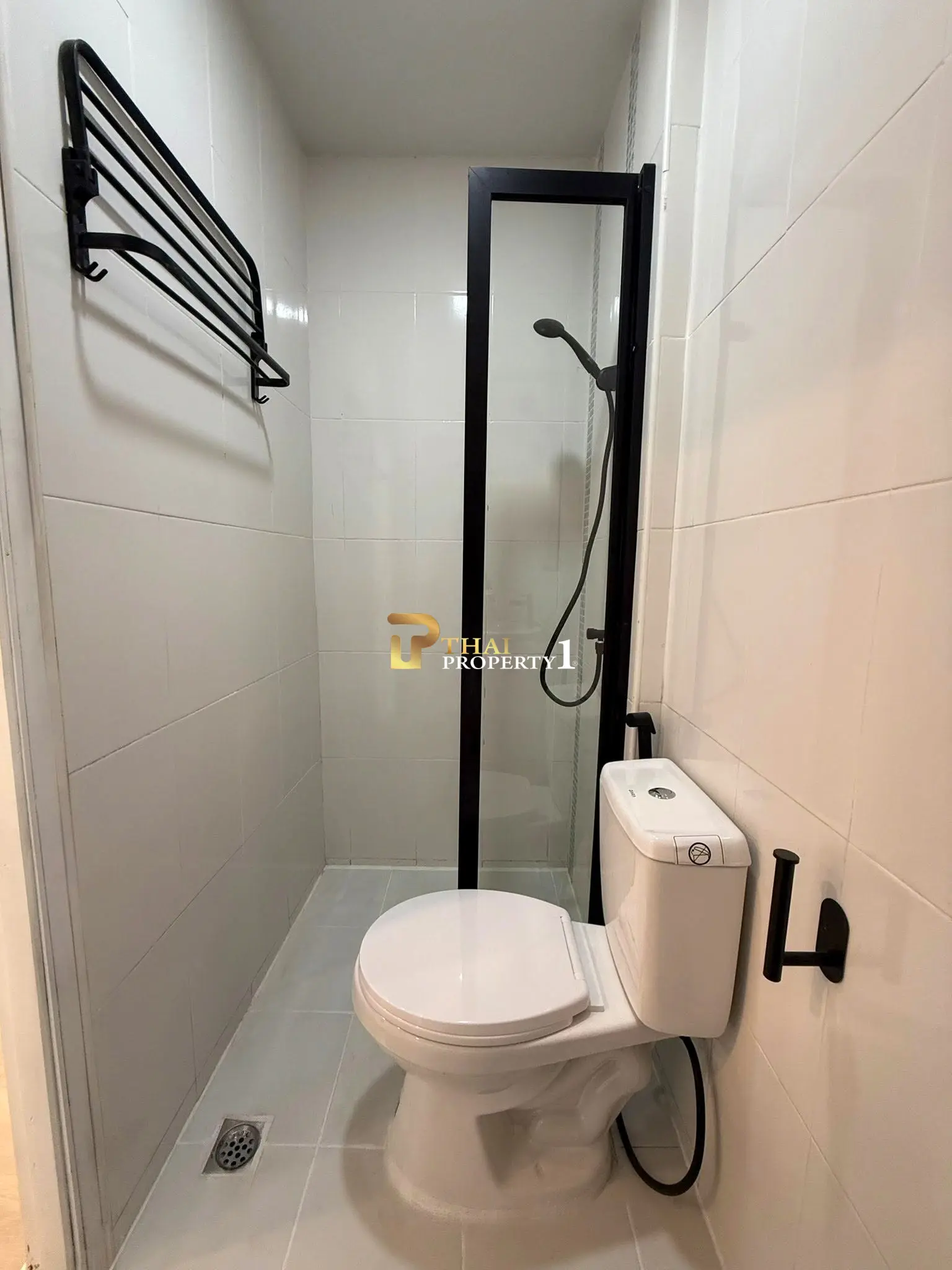 Charming 2-Bedroom Two-Story Townhuose in Nong Prue, Pattaya
