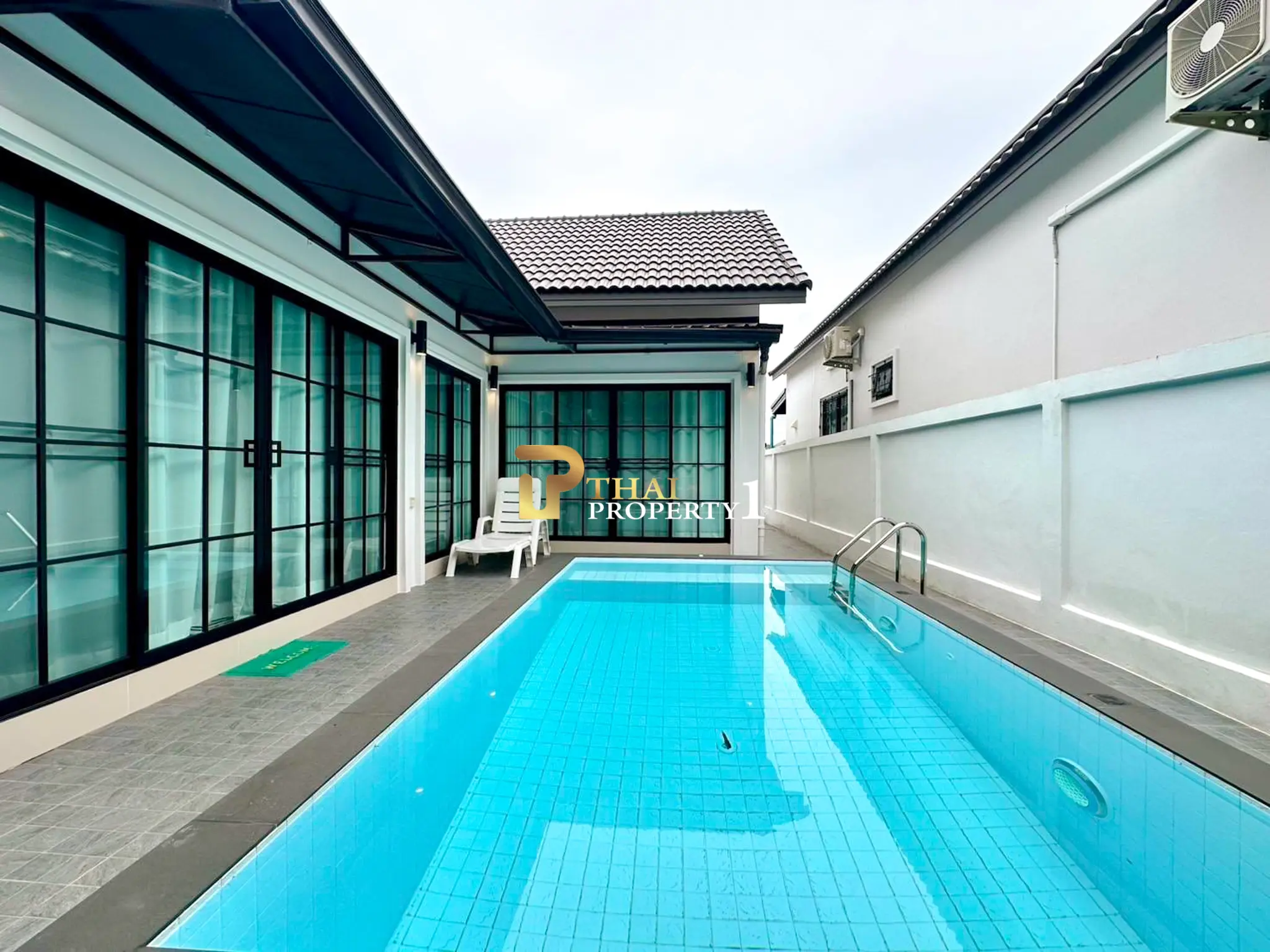 บ้านเดี่ยวพร้อมสระว่ายน้ำ 3 ห้องนอน ใกล้อ่างเก็บน้ำมาบประชัน