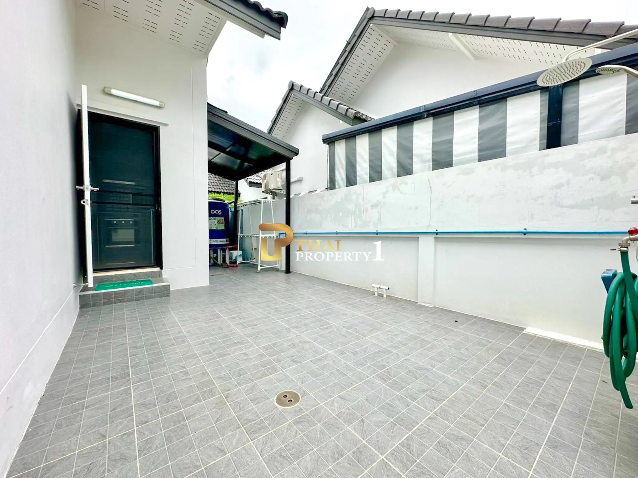 บ้านเดี่ยวพร้อมสระว่ายน้ำ 3 ห้องนอน ใกล้อ่างเก็บน้ำมาบประชัน