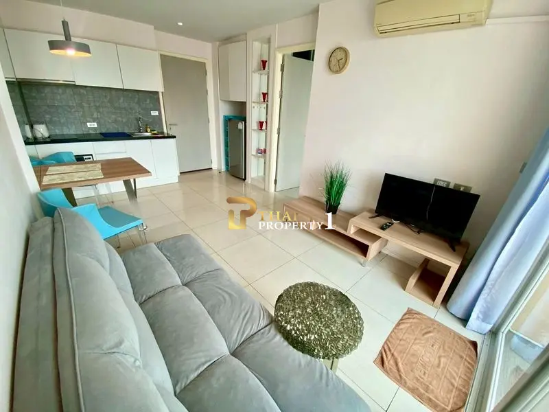 Cozy 1-Bedroom Condo with City Views in Jomtien, Pattaya