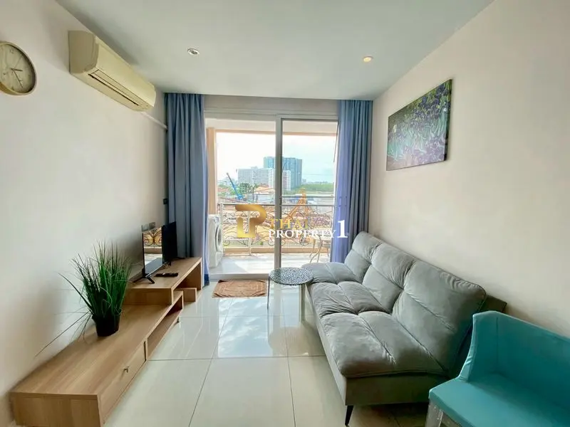Cozy 1-Bedroom Condo with City Views in Jomtien, Pattaya