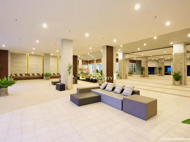 Cozy 1-Bedroom Condo on 17th Floor in Jomtien with Bright, Practical Layout