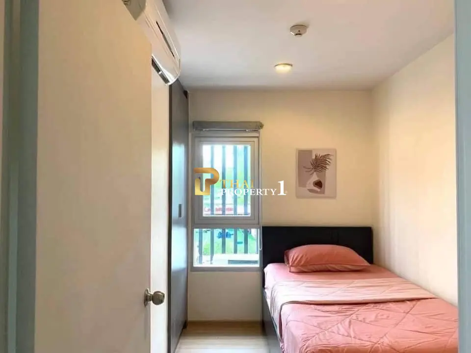Cozy 2-Bedroom Condo with Bright Living Space and Balcony in Pattaya