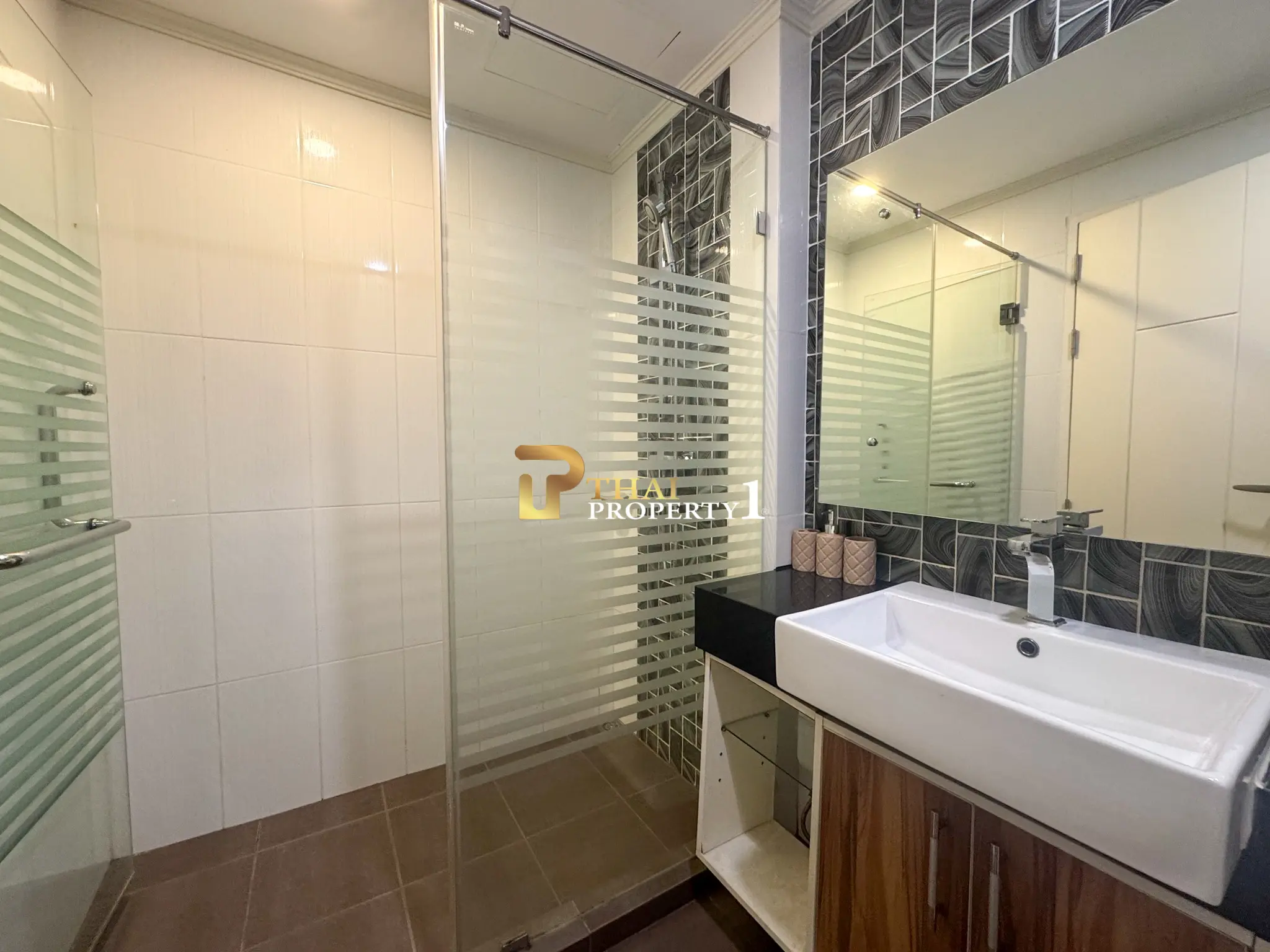 2-Bedroom Condo with Pool View for Sale at Dusit Grand Park 1 Jomtien