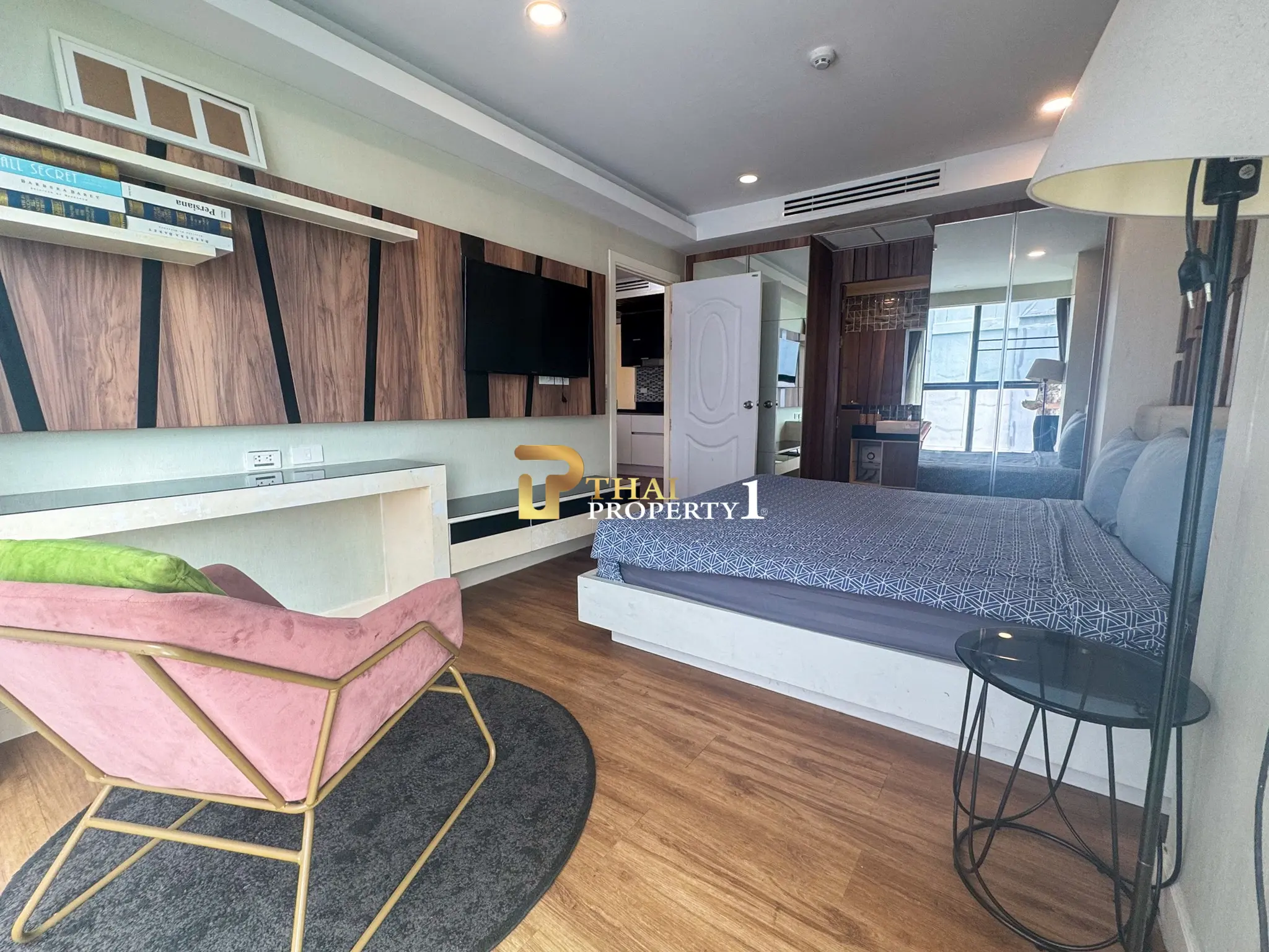 2-Bedroom Condo with Pool View for Sale at Dusit Grand Park 1 Jomtien