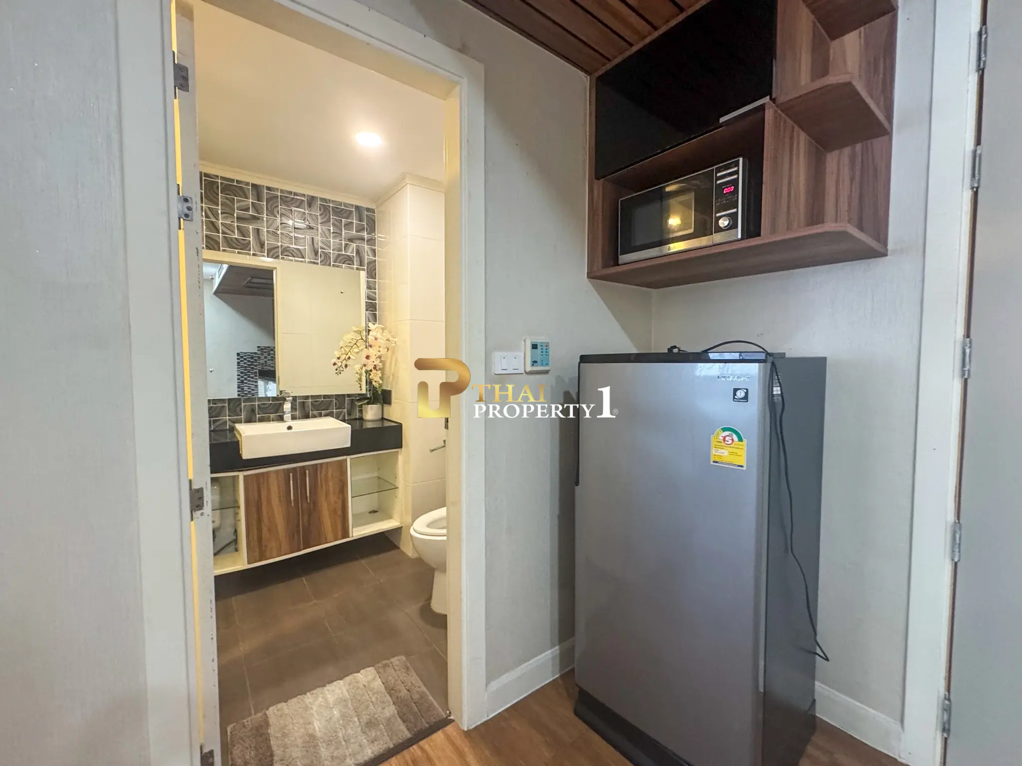 2-Bedroom Condo with Pool View for Sale at Dusit Grand Park 1 Jomtien