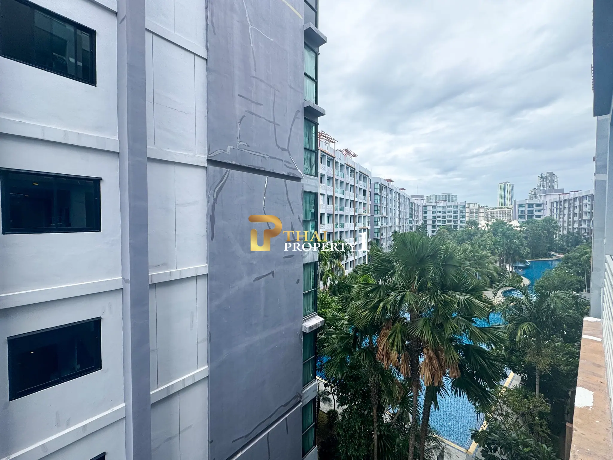 2-Bedroom Condo with Pool View for Sale at Dusit Grand Park 1 Jomtien