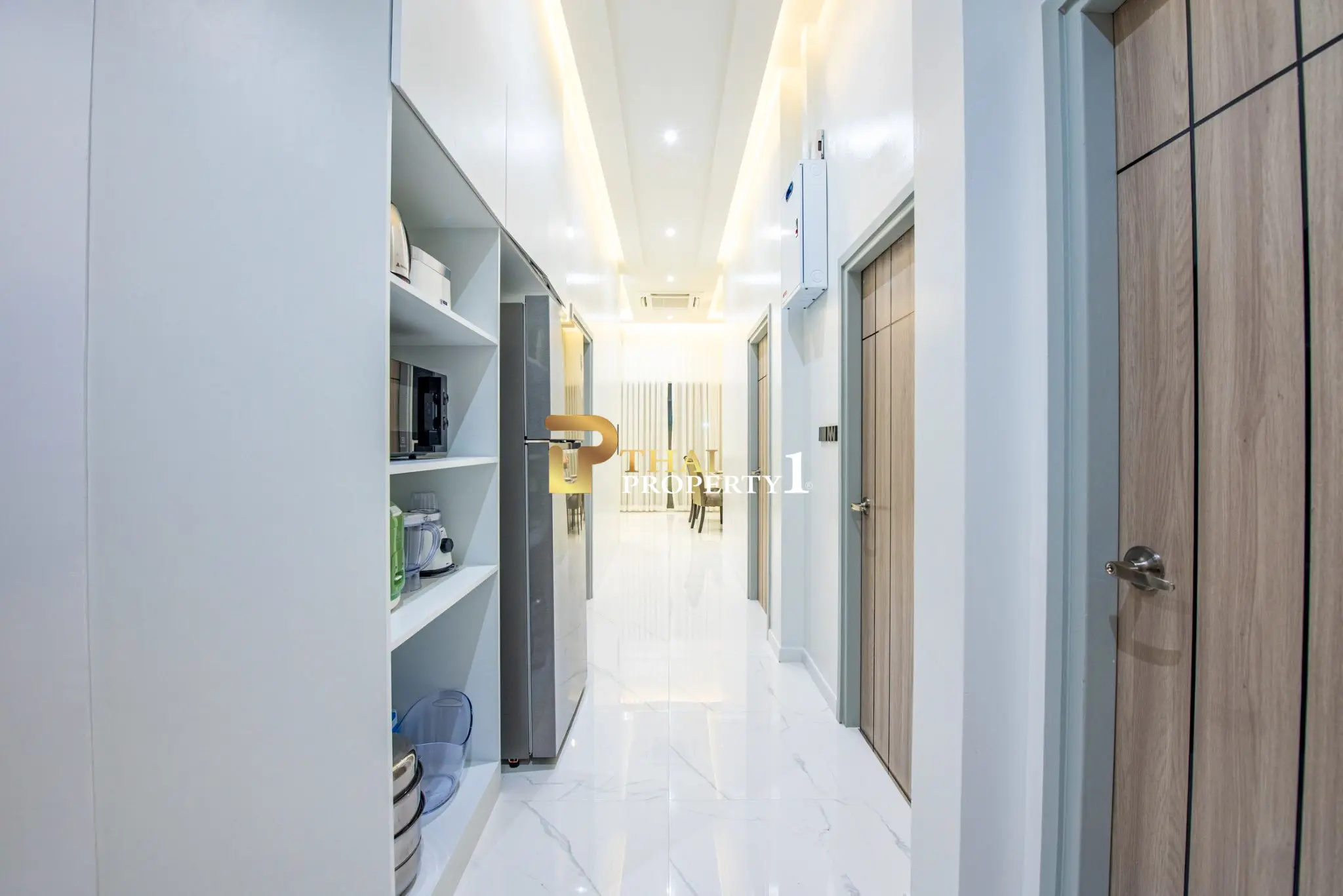 Lys og romslig 3-roms, 3-bad enetasjes villa i Huai Yai, Pattaya